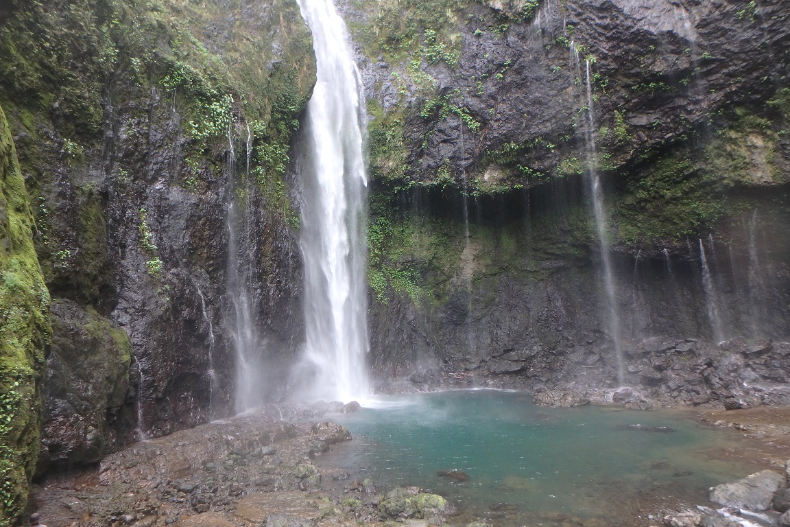 Nabalasere Waterfall Fiji